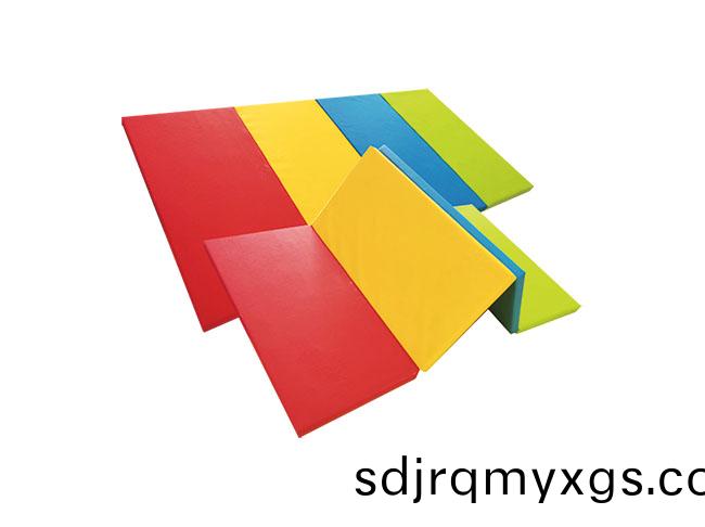 SY-K-038 四(si)折墊