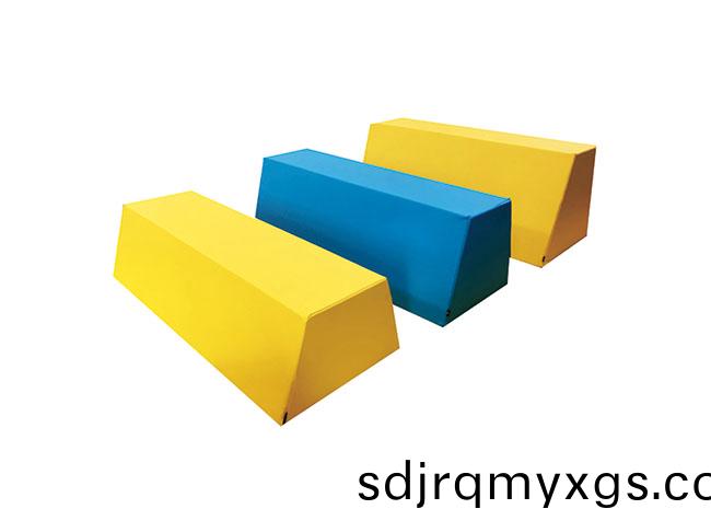 SY-M-002 大中小(xiao)鞌馬(ma)